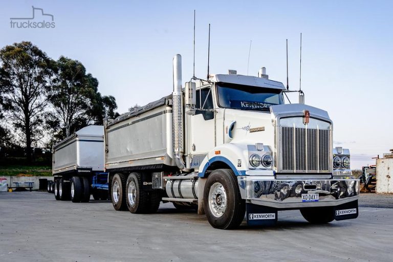 Kenworth 2004 T404 Truck & Dog